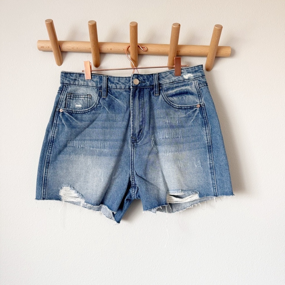 I&M Boyfriend Extra High Rise Shorts
